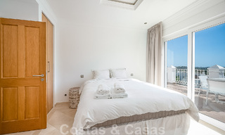 Espaciosa villa mediterránea en venta situada en una urbanización privilegiada de Nueva Andalucía, Marbella 50581 