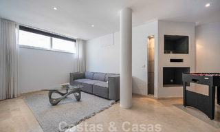 Espaciosa villa mediterránea en venta situada en una urbanización privilegiada de Nueva Andalucía, Marbella 50593 