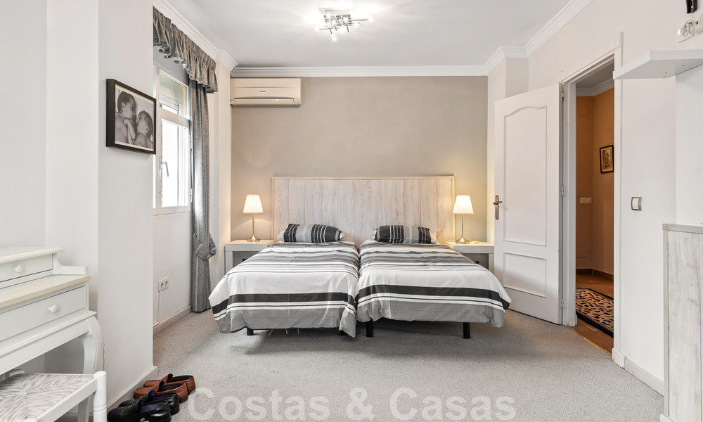 Finca en venta en una amplia parcela situada en una zona tranquila a poca distancia del centro de Estepona 50893