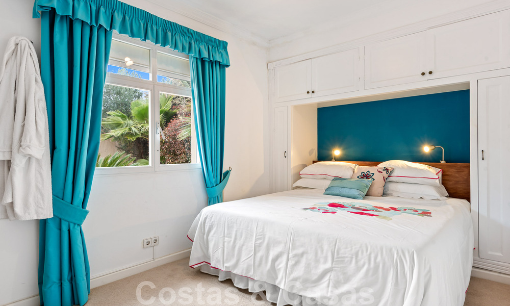 Finca en venta en una amplia parcela situada en una zona tranquila a poca distancia del centro de Estepona 50895