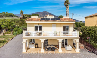 Finca en venta en una amplia parcela situada en una zona tranquila a poca distancia del centro de Estepona 50912 