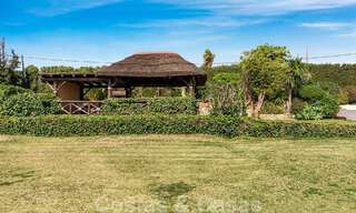 Finca en venta en una amplia parcela situada en una zona tranquila a poca distancia del centro de Estepona 50920 