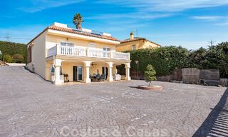 Finca en venta en una amplia parcela situada en una zona tranquila a poca distancia del centro de Estepona 50923 