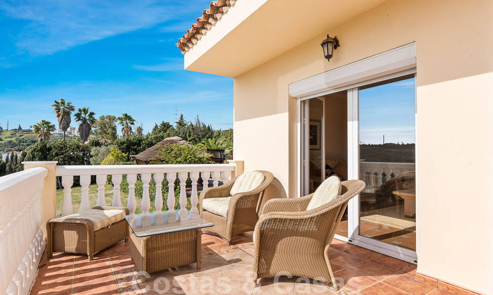 Finca en venta en una amplia parcela situada en una zona tranquila a poca distancia del centro de Estepona 50936