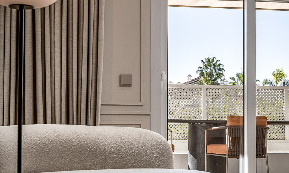 Amplio apartamento de lujo de 4 dormitorios en venta en un exclusivo complejo, en la prestigiosa Milla de Oro, Marbella 50868