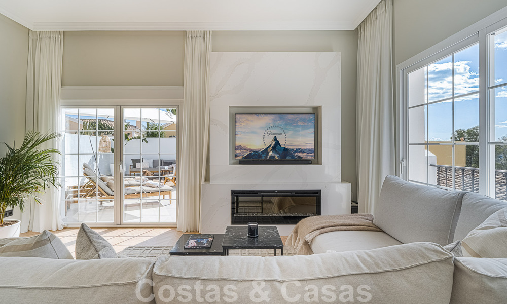 Villa recientemente renovada en venta, con vistas panorámicas al mar situada en la deseable Nueva Andalucia, Marbella 51351
