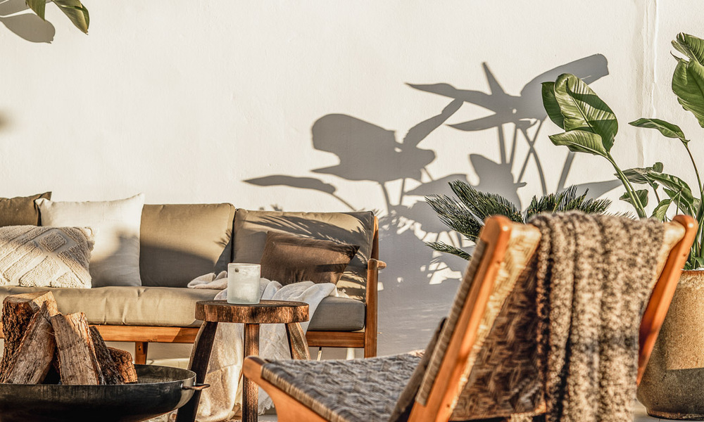 Villa recientemente renovada en venta, con vistas panorámicas al mar situada en la deseable Nueva Andalucia, Marbella 51360