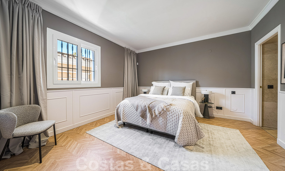 Villa recientemente renovada en venta, con vistas panorámicas al mar situada en la deseable Nueva Andalucia, Marbella 51365