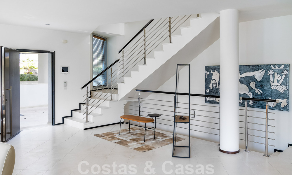 Amplia casa adosada en venta con espectaculares vistas al mar, en Sierra Blanca en la Milla de Oro de Marbella 51141