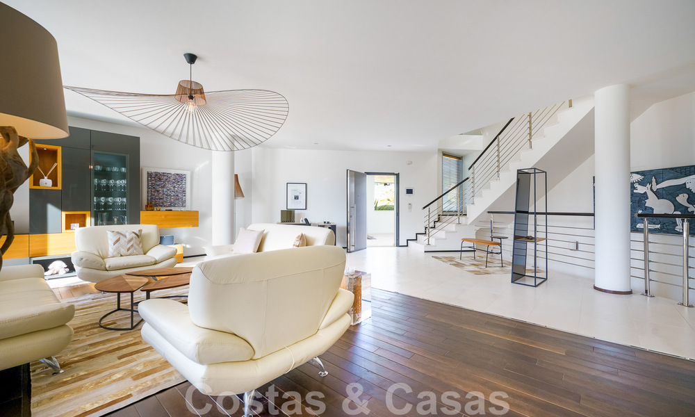 Amplia casa adosada en venta con espectaculares vistas al mar, en Sierra Blanca en la Milla de Oro de Marbella 51145