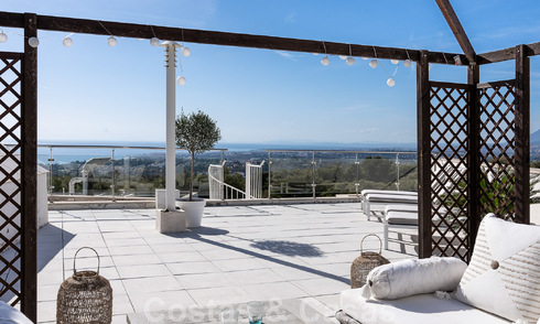 Amplia casa adosada en venta con espectaculares vistas al mar, en Sierra Blanca en la Milla de Oro de Marbella 51161