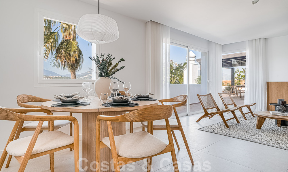 Apartamento totalmente reformado en venta, con gran terraza, a poca distancia de los servicios e incluso Puerto Banús, Marbella 51482