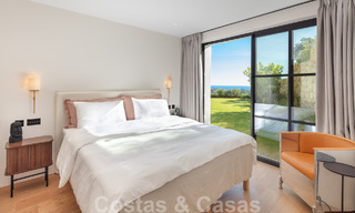 Sublime villa mediterránea de lujo con alojamiento para invitados e impresionantes vistas al mar en venta en El Madroñal, Marbella - Benahavis 51527 