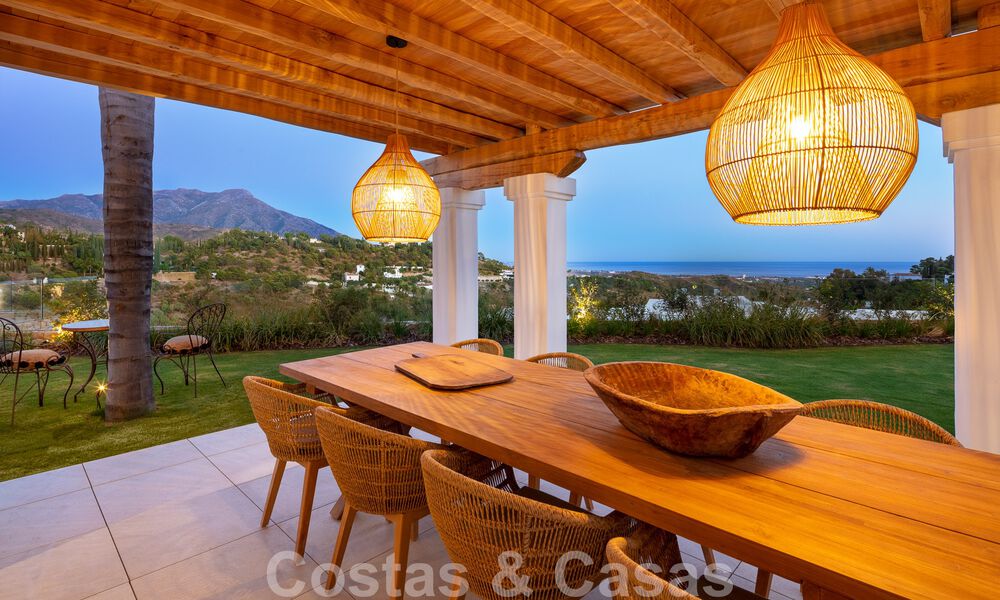 Sublime villa mediterránea de lujo con alojamiento para invitados e impresionantes vistas al mar en venta en El Madroñal, Marbella - Benahavis 51534