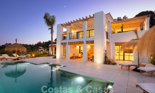 Sublime villa mediterránea de lujo con alojamiento para invitados e impresionantes vistas al mar en venta en El Madroñal, Marbella - Benahavis 51535 