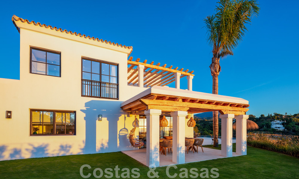 Sublime villa mediterránea de lujo con alojamiento para invitados e impresionantes vistas al mar en venta en El Madroñal, Marbella - Benahavis 51537