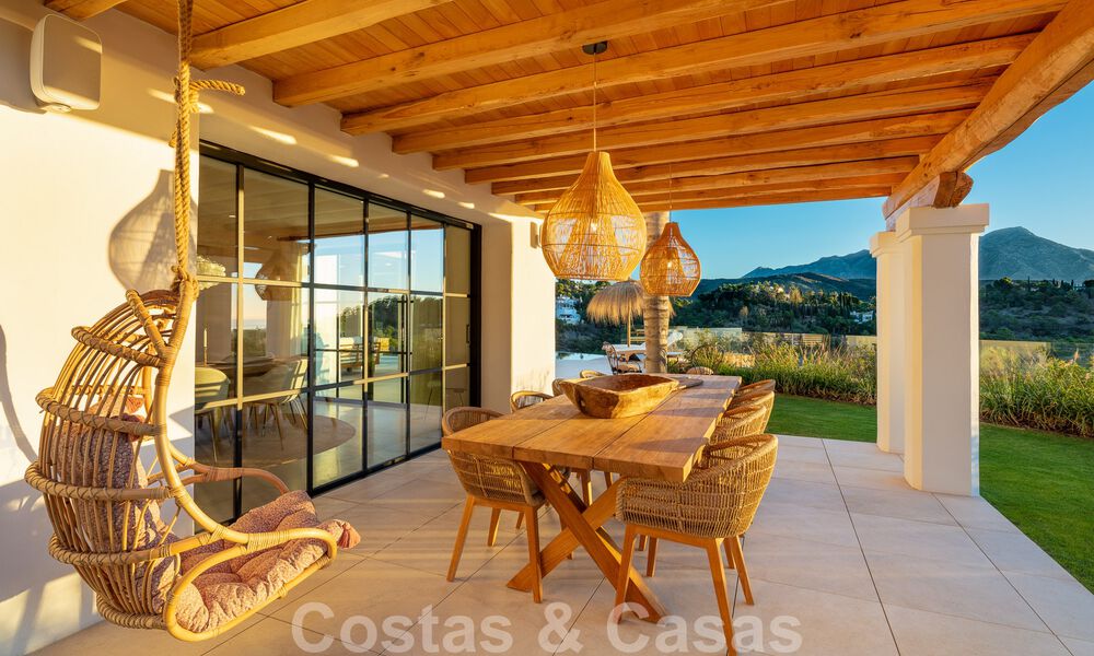Sublime villa mediterránea de lujo con alojamiento para invitados e impresionantes vistas al mar en venta en El Madroñal, Marbella - Benahavis 51538