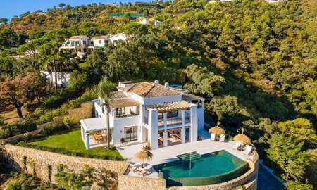 Sublime villa mediterránea de lujo con alojamiento para invitados e impresionantes vistas al mar en venta en El Madroñal, Marbella - Benahavis 51545