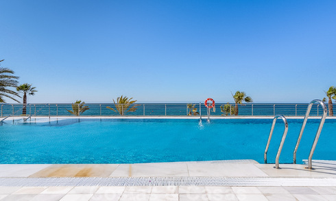 Apartamento de lujo en un exclusivo complejo de playa en la Milla de Oro a poco distancia del centro de Marbella 51604