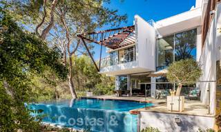 Espaciosa casa adosada de diseño contemporáneo en venta en Sierra Blanca en la Milla de Oro de Marbella 52564 