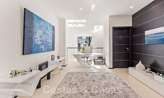 Espaciosa casa adosada de diseño contemporáneo en venta en Sierra Blanca en la Milla de Oro de Marbella 52575 