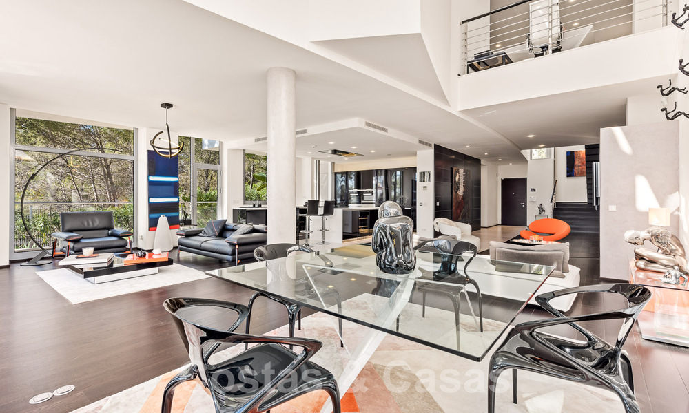 Espaciosa casa adosada de diseño contemporáneo en venta en Sierra Blanca en la Milla de Oro de Marbella 52600