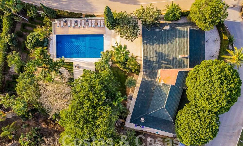 Espaciosa villa de lujo en venta con amplio jardín privado al este de Marbella centro 52527
