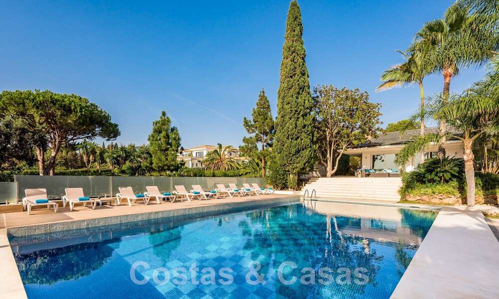 Espaciosa villa de lujo en venta con amplio jardín privado al este de Marbella centro 52529