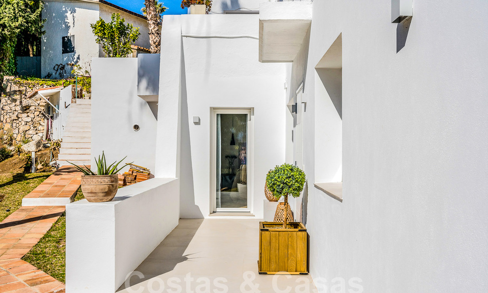 Apartamento totalmente reformado en complejo cerrado a poca distancia de Puerto Banús, Marbella 52677