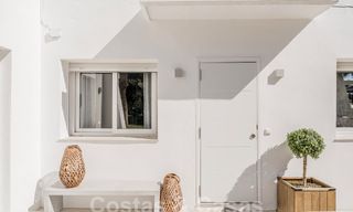 Apartamento totalmente reformado en complejo cerrado a poca distancia de Puerto Banús, Marbella 52709 