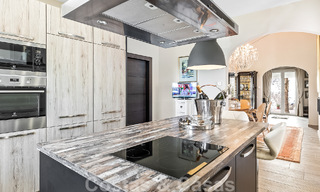 Tradicional villa de lujo en venta con impresionantes vistas en la frontera de Marbella y Mijas 51727 