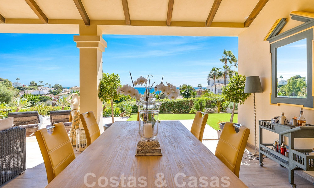 Tradicional villa de lujo en venta con impresionantes vistas en la frontera de Marbella y Mijas 51752