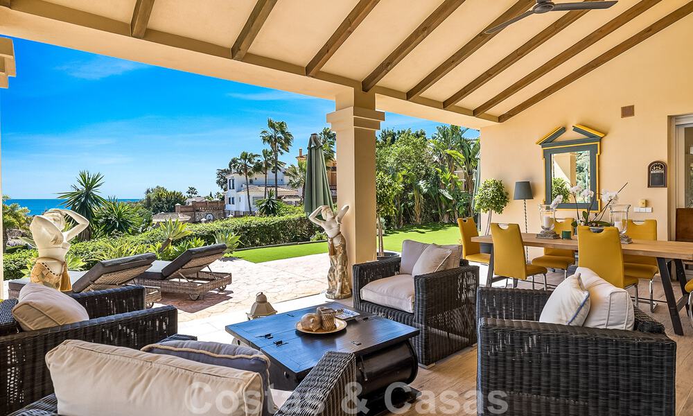Tradicional villa de lujo en venta con impresionantes vistas en la frontera de Marbella y Mijas 51754