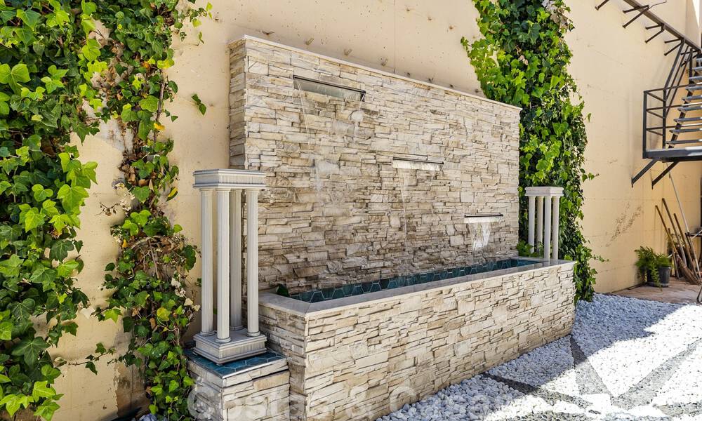 Tradicional villa de lujo en venta con impresionantes vistas en la frontera de Marbella y Mijas 51758