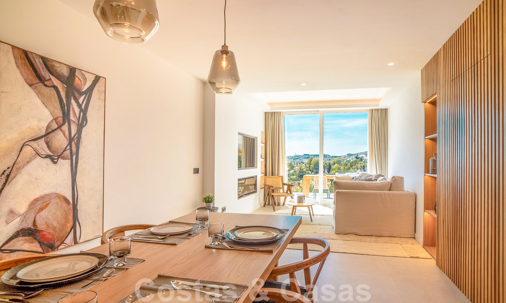 Ático totalmente reformado en venta en urbanización cerrada en La Quinta, Marbella - Benahavis 51657