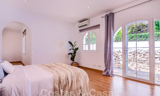 Villa andaluza en venta a poca distancia de la playa en la Nueva Milla de Oro entre Marbella y Estepona 53475 