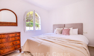 Villa andaluza en venta a poca distancia de la playa en la Nueva Milla de Oro entre Marbella y Estepona 53479 