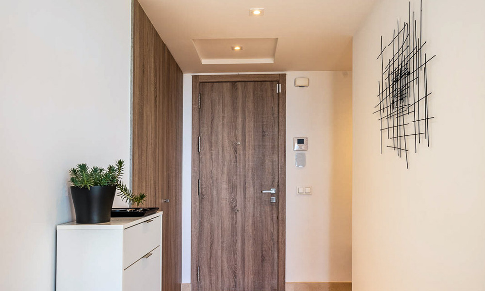 Se vende lujoso apartamento con vistas al mar en una posición elevada en Benahavis - Marbella 53303