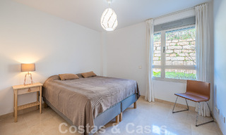 Se vende lujoso apartamento con vistas al mar en una posición elevada en Benahavis - Marbella 53314 