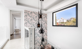 Moderna villa de lujo en venta en urbanización cerrada del valle del golf de Nueva Andalucia, Marbella 53504 