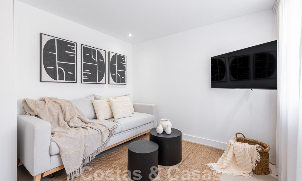 Ático con carácter en venta con relajantes vistas al campo de golf en La Quinta, Benahavis - Marbella 52058