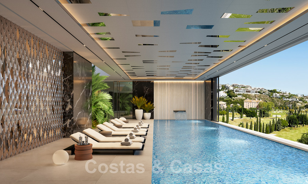 Nueva villa de diseño en venta con vistas despejadas al campo de golf en Los Flamingos Golf resort en Marbella - Benahavis 52154
