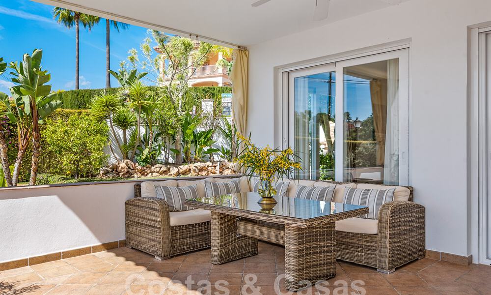 Encantadora villa en venta cerca de la playa de Elviria al este de Marbella centro 53889
