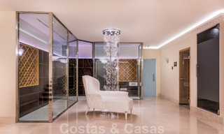 Majestuosa villa de lujo en venta con 7 dormitorios en una exclusiva urbanización al este del centro de Marbella 51973 