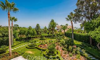 Majestuosa villa de lujo en venta con 7 dormitorios en una exclusiva urbanización al este del centro de Marbella 52012 