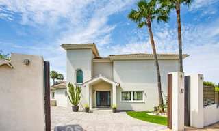 Villa de lujo contemporánea en venta con arquitectura mediterránea al este del centro de Marbella 53322 