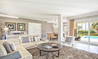 Villa de lujo contemporánea en venta con arquitectura mediterránea al este del centro de Marbella 53331 