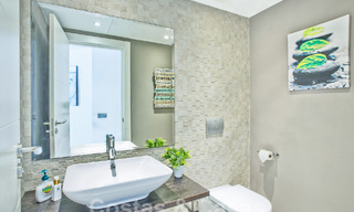 Villa de lujo contemporánea en venta con arquitectura mediterránea al este del centro de Marbella 53335 