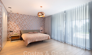 Moderna villa de lujo en venta con impresionantes vistas al mar en una zona exclusiva de Benahavis - Marbella 53365 