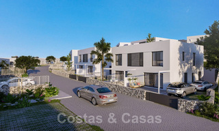 Casas nuevas de estilo moderno en venta cerca de todos los servicios en Mijas Costa 52814 